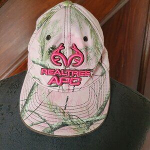 Realtree APC Ladies Fit Pink Camo Adjustable Baseball Cap